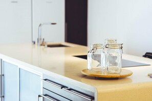 Fridge, microwave, oven, stovetop - Cartamar | Newly refurbished detached villa with lots of outdoor space (Tías)