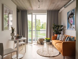 디럭스 더블룸 | 거실 공간 | 바닥 난방/온돌