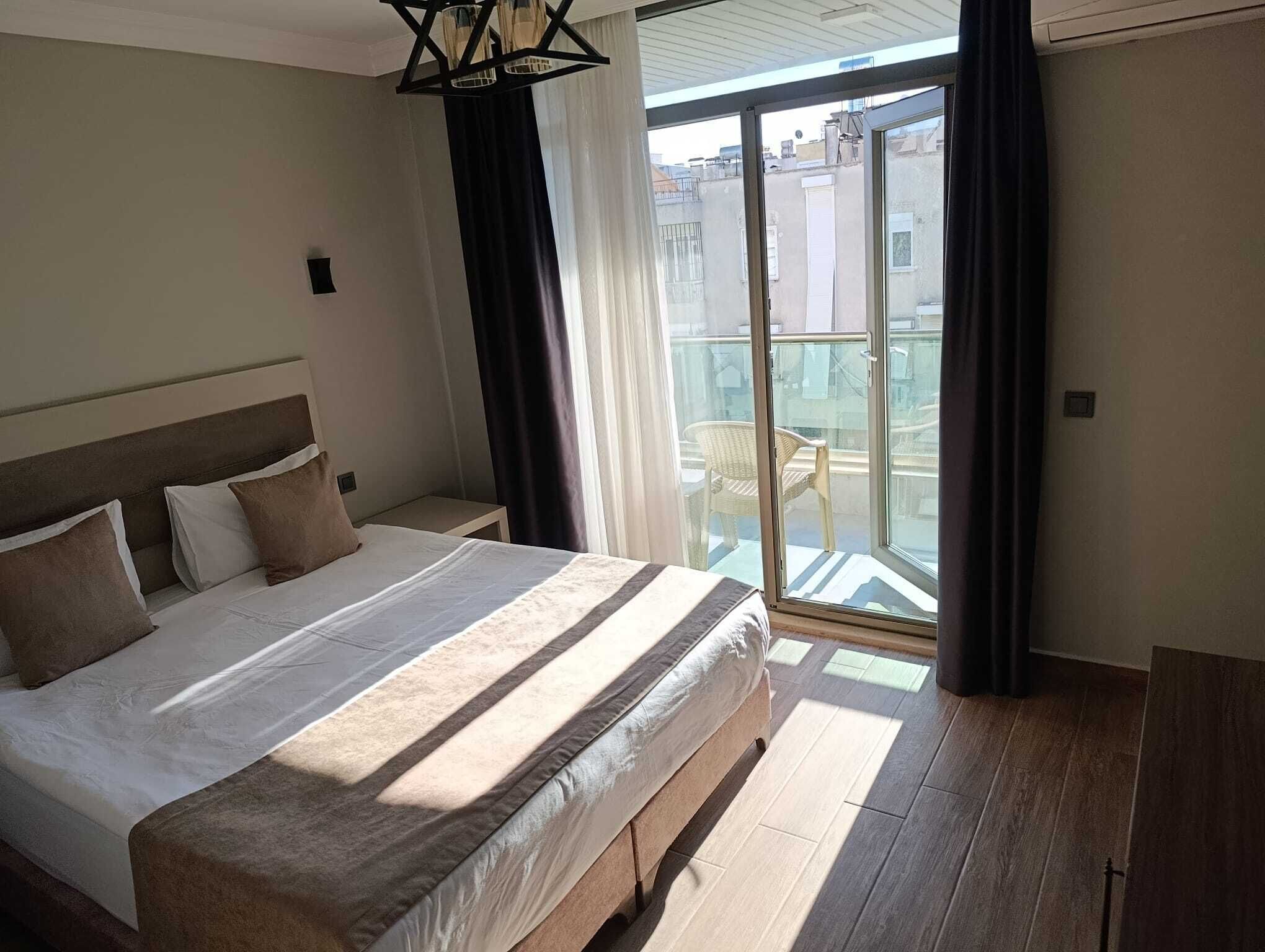 Family Quadruple Room | Premium bedding, minibar, desk, soundproofing