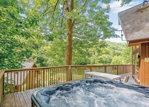 Terrace/patio - A superbly appointed impressive two storey luxury lodge. (Llangollen)