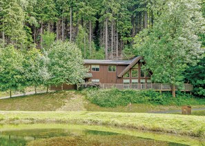 Exterior - A superbly appointed impressive two storey luxury lodge. (Llangollen)