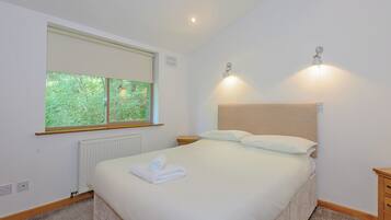 4 bedrooms, free WiFi