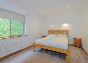 4 bedrooms, free WiFi