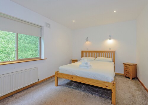 A superbly appointed impressive two storey luxury lodge.