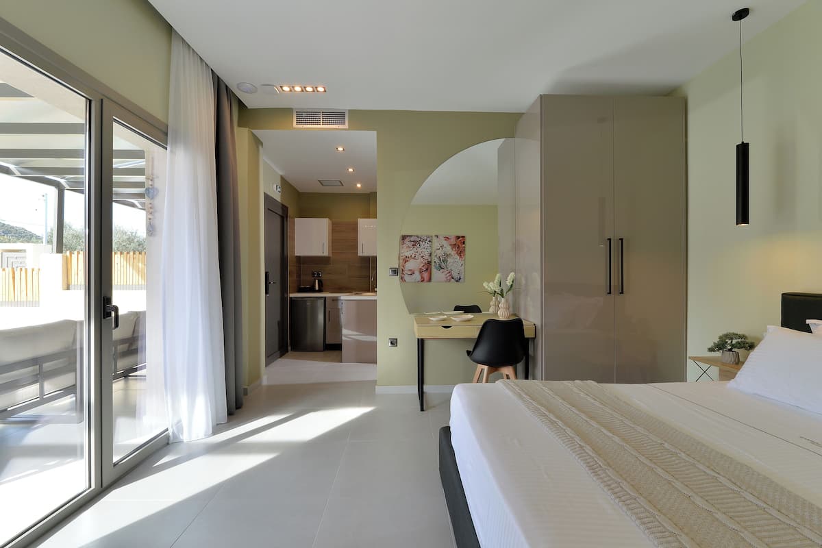 Premium bedding, pillow-top beds, blackout curtains, soundproofing