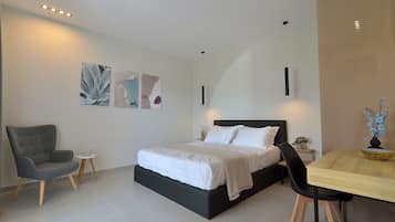 Standard-Doppelzimmer, 1 Doppelbett, Gartenblick, Erdgeschoss | 1 Schlafzimmer, hochwertige Bettwaren, Pillowtop-Betten