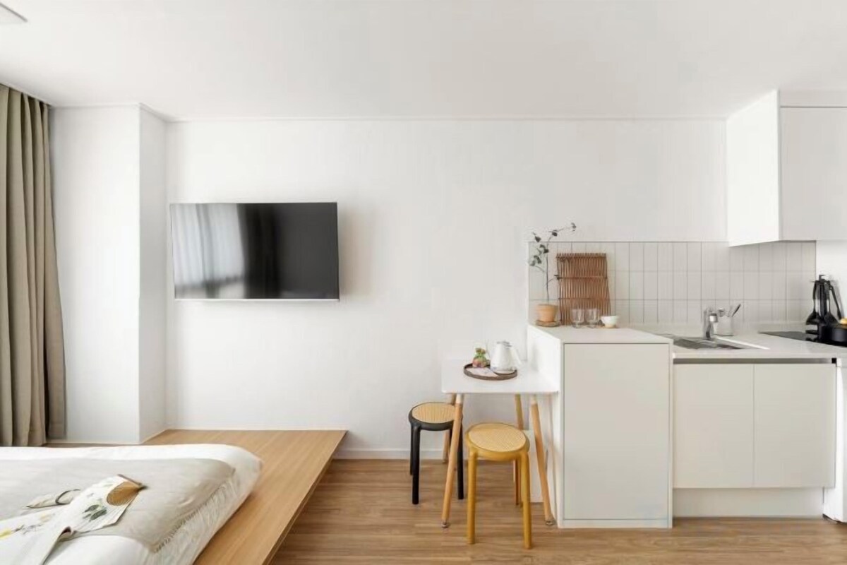 Rideaux occultants, chambres insonorisées, Wi-Fi gratuit, draps fournis