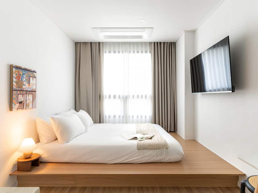 开间 | 遮光窗帘、免费 WiFi、床单