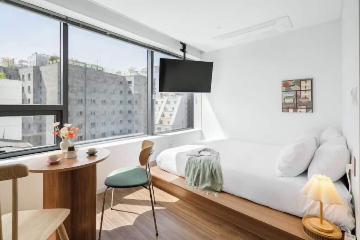 2 chambres, rideaux occultants, Wi-Fi gratuit, draps fournis