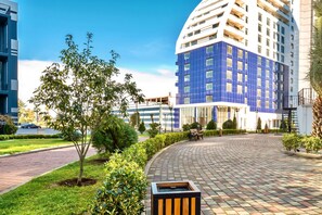 Exterior - The Grandeur Hotel (Batumi)