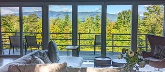 Sugarbush Vista  - 4000sq. ft. Estate with Hot Tub & Mountain Views