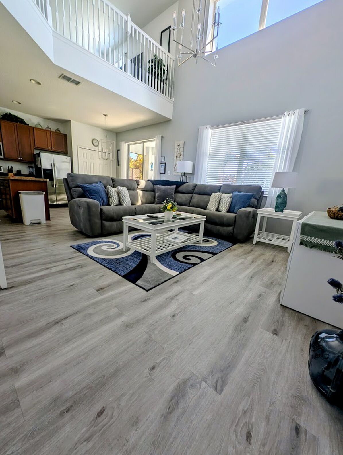 TV connectée, baby-foot, livres, imprimantes