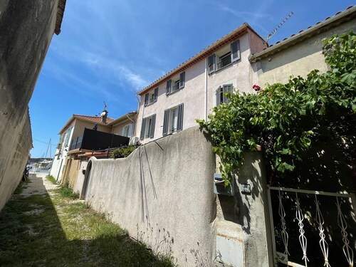 Maison de Pêcheurs sur le Port du Brusc