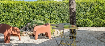 Lovely, quiet gîte in the countryside 20 min from the ocean, 1h from Puy du Fou