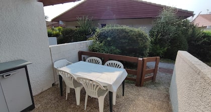 Cottage Dans les Landes Près Océan