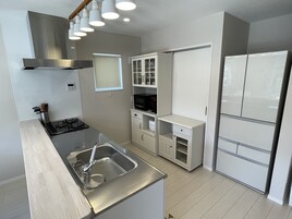 電気ポット、トースター