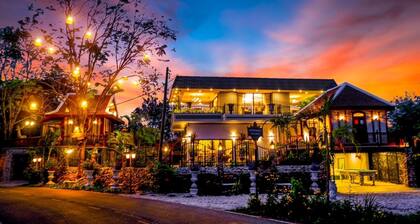 Jungle Moon Boutique Homestay