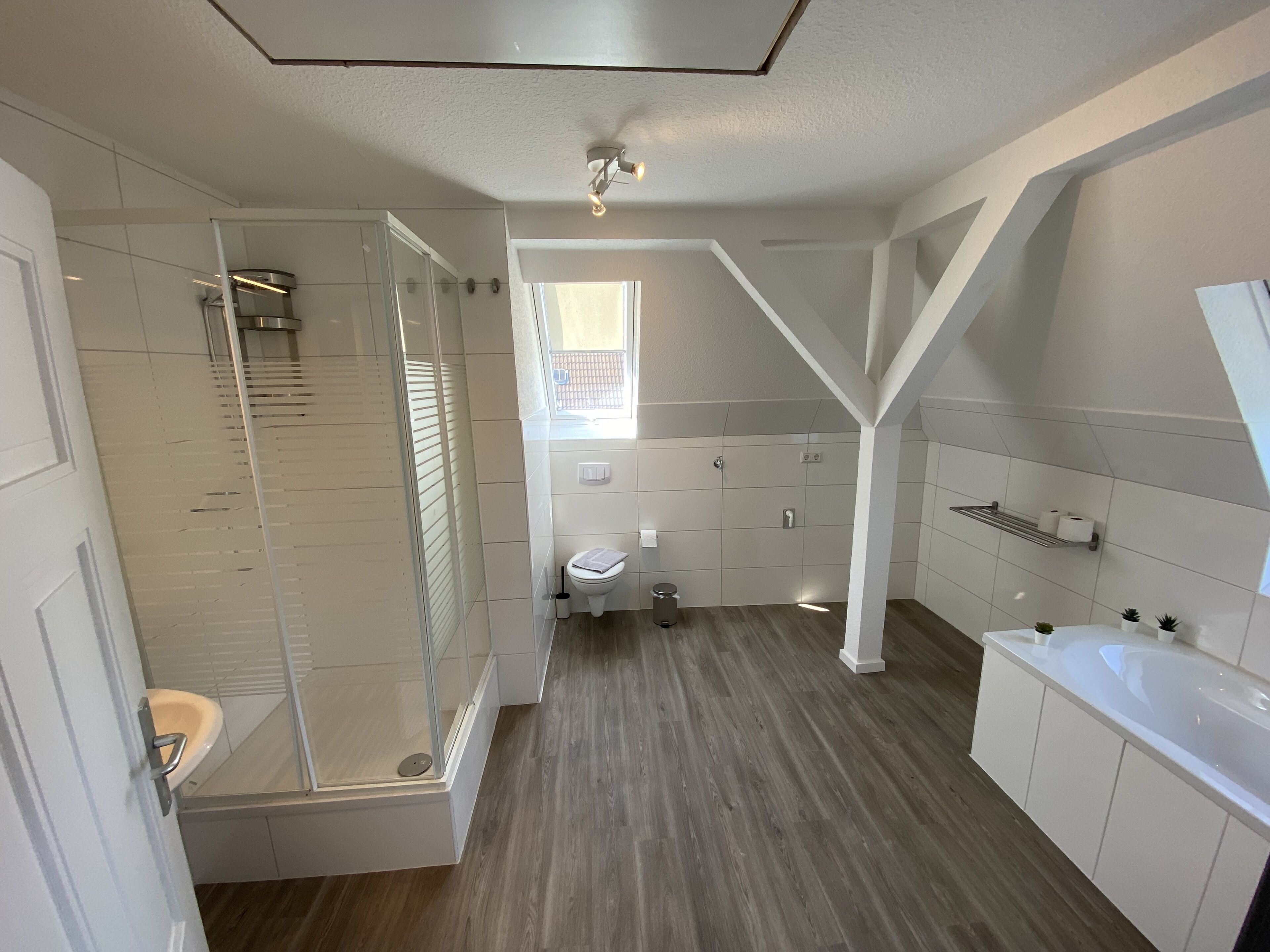 Classic House | Bathroom | Hair dryer, towels