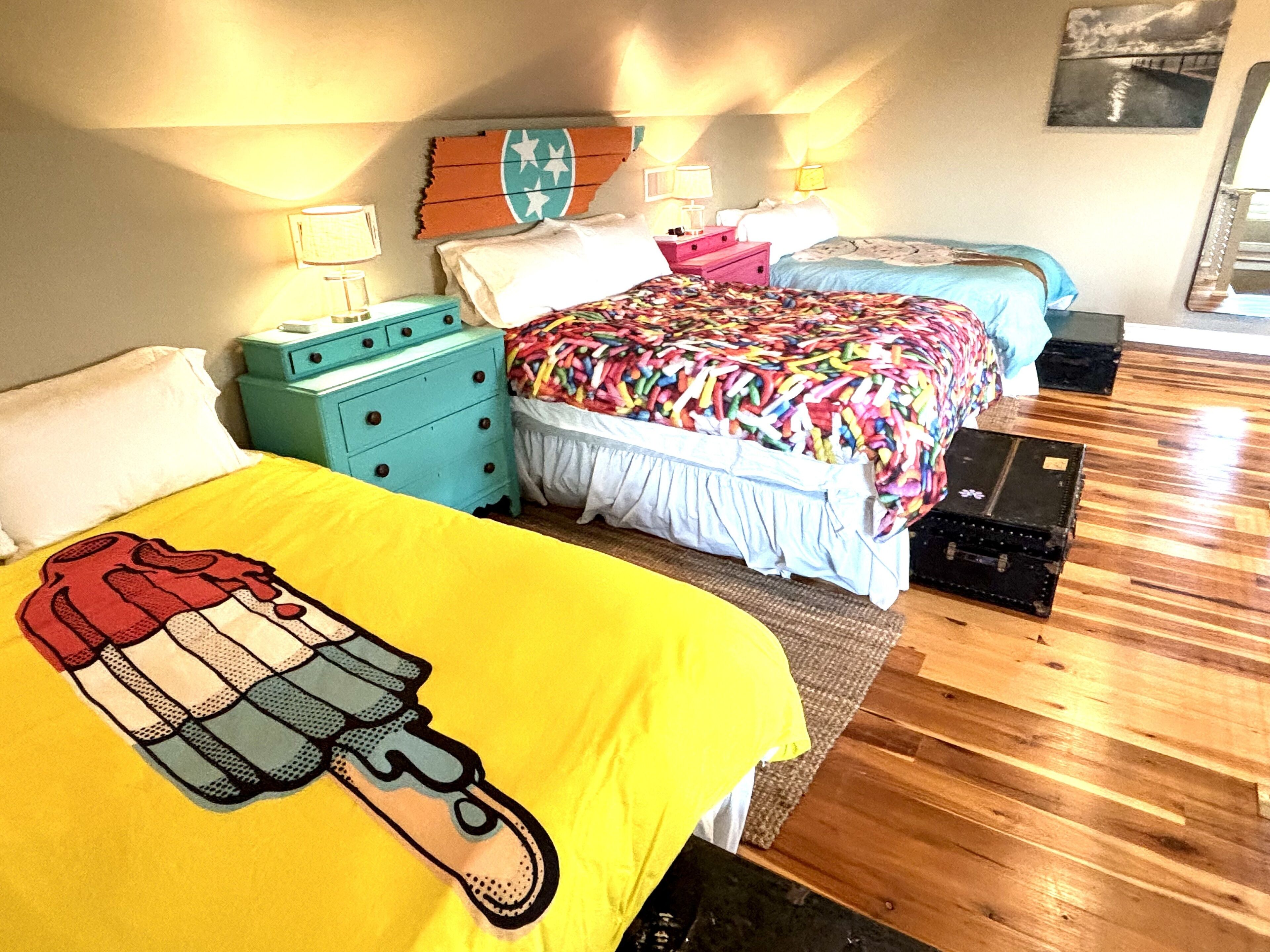 3 bedrooms, desk, iron/ironing board, free WiFi