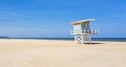 Lovely home in Deauville with WiFi