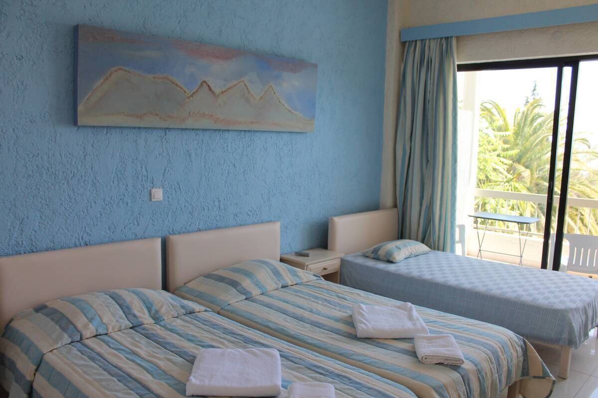 Habitación básica con 1 cama matrimonial o 2 individuales