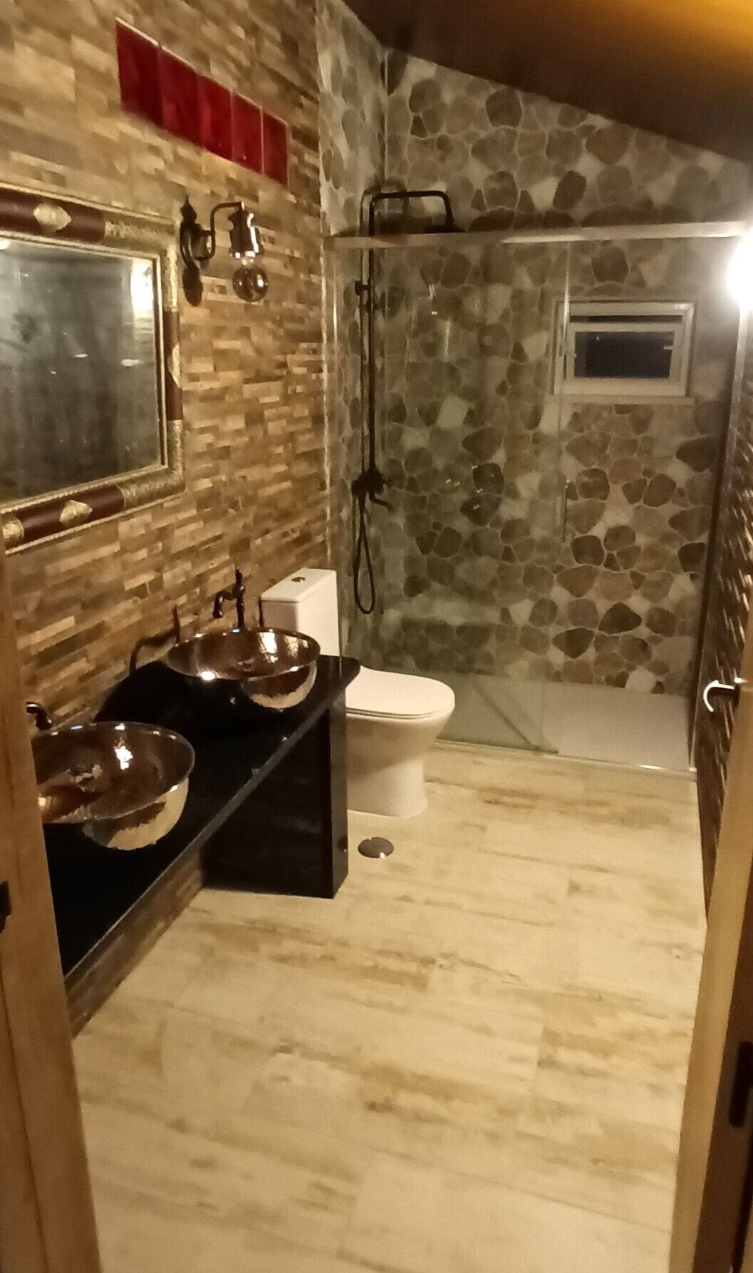 Deluxe Suite | Bathroom | Hair dryer