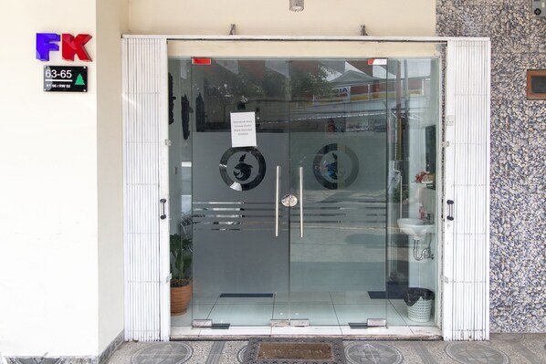 Fachada de la propiedad