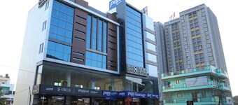 Hotel 8th Mile Suites