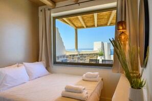2 slaapkamers, een strijkplank/strijkijzer, gratis wifi, beddengoed