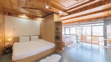 Familiestudio | Sengetøy av topp kvalitet, dundyner, skrivebord og lydisolert