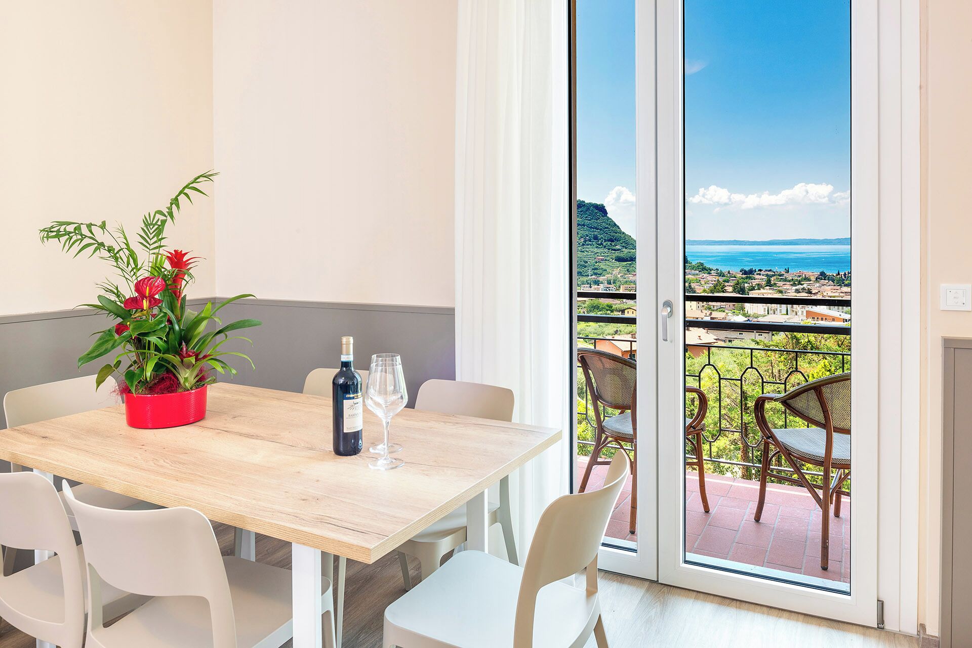 Huoneisto, 2 makuuhuonetta, järvinäköala | Näkymä järvelle