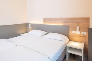 1 bedroom, down comforters, cribs/infant beds - Residence Panorama (Costermano sul Garda)