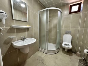Bathroom - Kosk Hotel (Gökçeada)