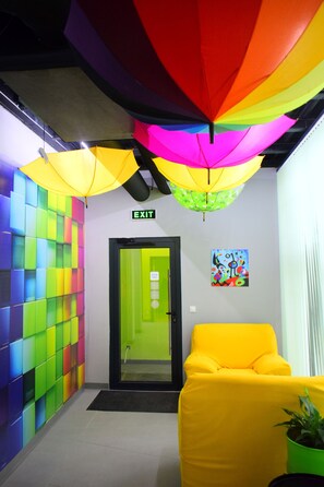 Sala de estar en el lobby