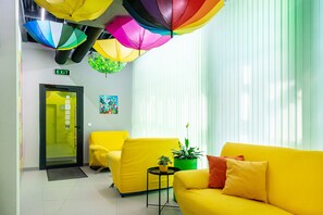 Sala de estar en el lobby