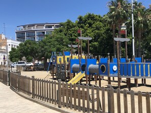 Children's area - Vista Alegre. Views to Port, Park and Beaches (Sant Carles de la Rapita)
