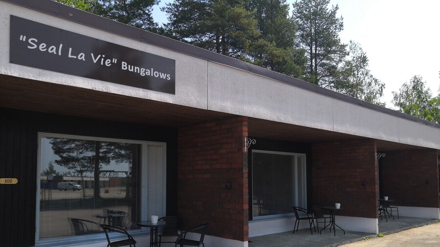 Leikari Bungalows