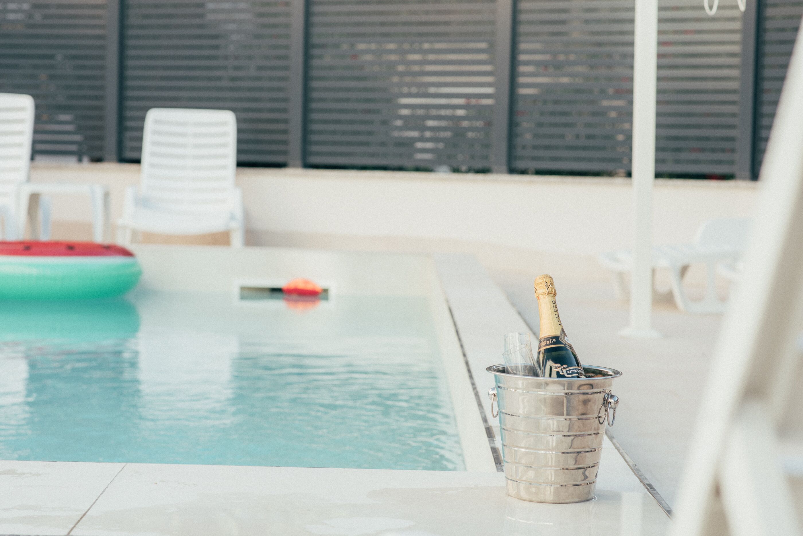 季節性室外游泳池