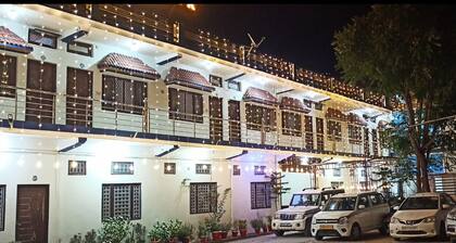 Hotel Omkaar and Restaurant
