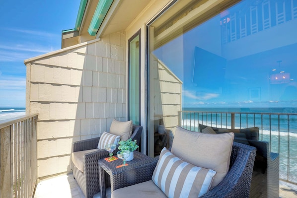 Condo, Multiple Beds, Balcony, Ocean View (Seaside Sunset) | Property grounds