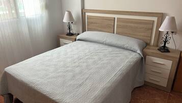 3 makuuhuonetta, vuodevaatteet