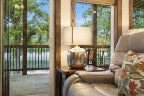 House, Multiple Beds, Balcony, Mountain View (That Lakefront Taneycomo House) | Living area | 55-inch flat-screen TV with digital channels