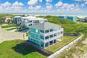 Exterior - Ocean Views Optional Golf Cart Sleeps 14 (Port Aransas)