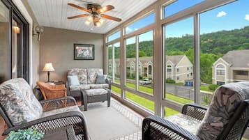 Leilighet, flere senger, peis, hageutsikt (Wimbledon Beauty) | Innvendig