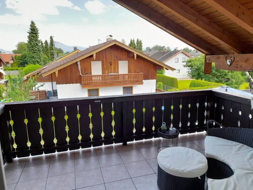 Spacious and family-friendly vacation apartment (pet-friendly)