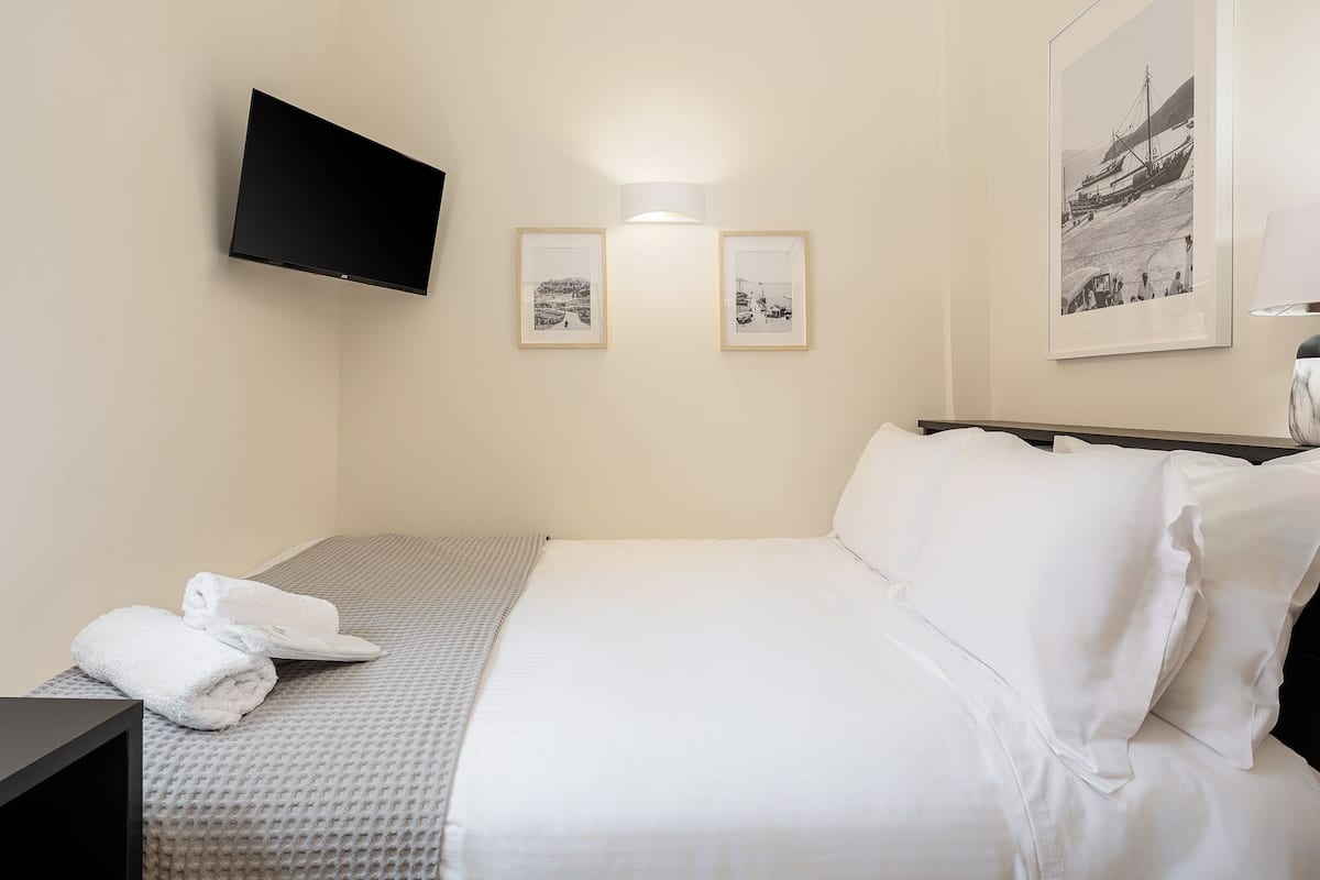 Economy Single Room, 1 Double Bed