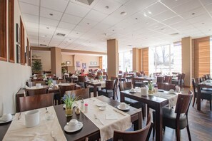 Daily buffet breakfast for a fee - Hotel Tanne (Ilmenau)