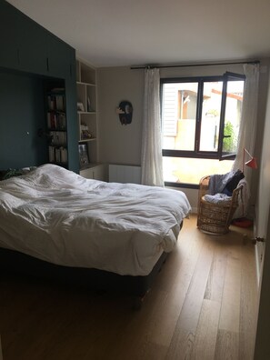 4 chambres, fer et planche à repasser, Wi-Fi