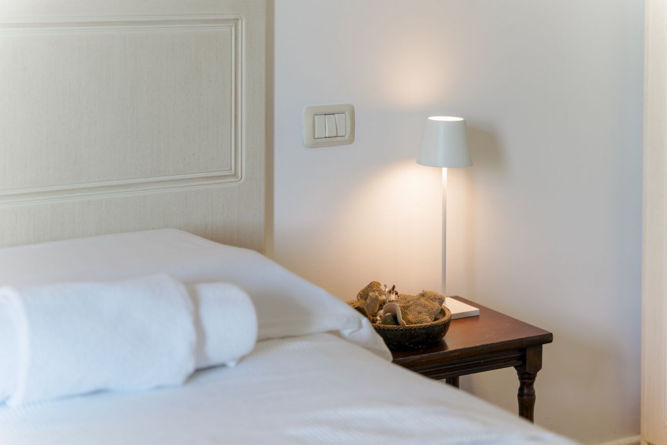 3 camere, Wi-Fi, lenzuola