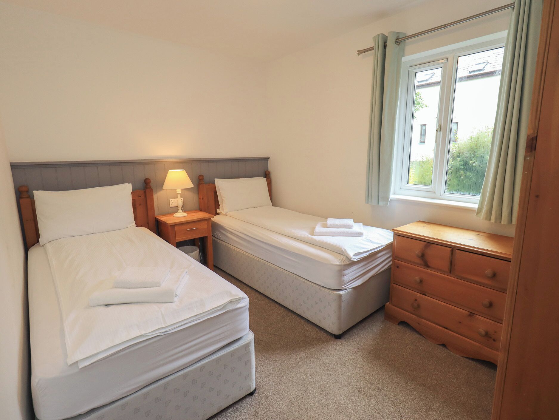 3 bedrooms, individually decorated, individually furnished, free WiFi